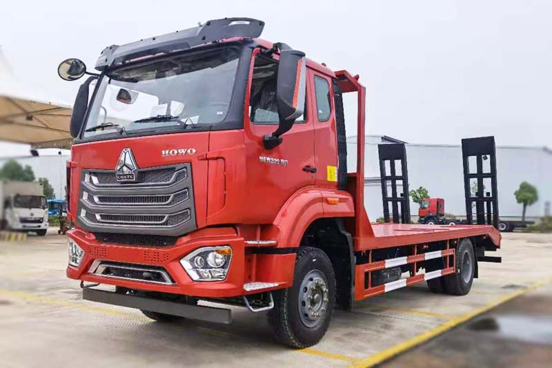 重汽豪沃單橋挖機平板拖車